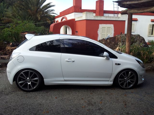 Opel corsa opc anno 2009 km 35000